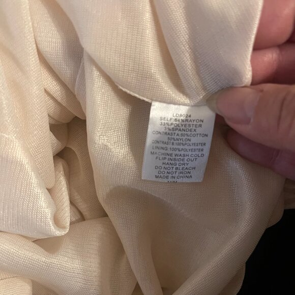 C. Luce Cream Lace Textured Dress NWOT Size M - Picture 11 of 11